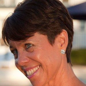 Meet your Posher, Carolyn